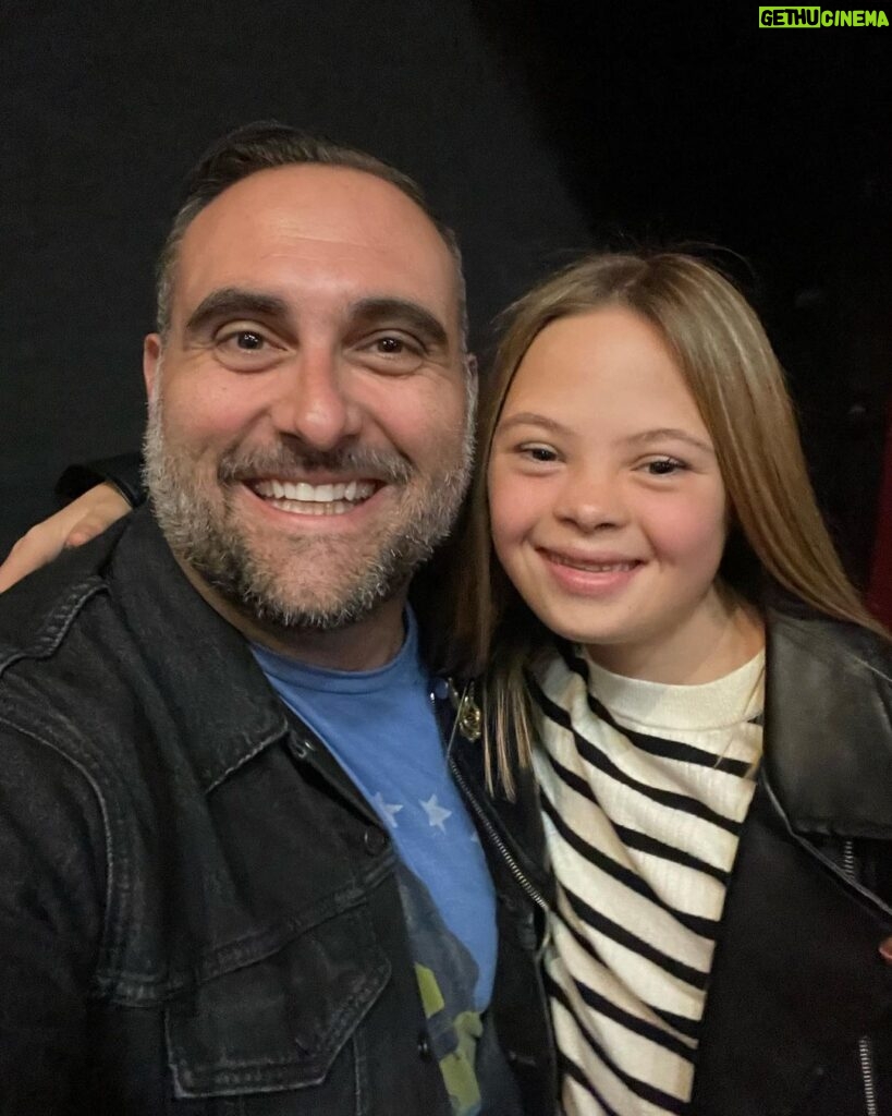 Sofia Sanchez Instagram - Thank you to @the.sofia.sanchez for being our local celebrity, talking to us before a screening of her new film @songbirdsandsnakes and being an absolute sweetheart! #hungergames #balladofsongbirdsandsnakes #sacramento Century 16 Greenback Lane and XD