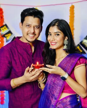 Somalin Parida Instagram - Wishing you and your loved ones ahead of Diwali.🪔On the occasion of Diwali,wish you happiness and glory, prosperity and blessings.May you have a fantastic Diwali with your loved ones. 🫶🪔❤️🪷