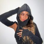Sommer Ray Instagram - i love u detroit 🥷 🫶🏻 Detroit