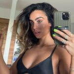 Sommer Ray Instagram - haven’t posted mirror selfies in forever so hey @shopsommerray