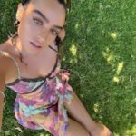 Sommer Ray Instagram - i got a grass rash after these