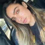 Sommer Ray Instagram - how is traffic even real just drive the car