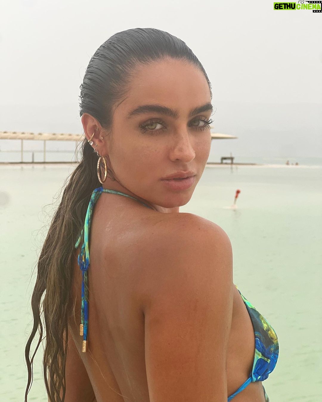 Sommer Ray Instagram - dead sea on film pt. 1 🧜♀️ Dead Sea