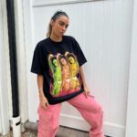 Sommer Ray Instagram – neewwww graphic teeeees now live 😛 @shopsommerray