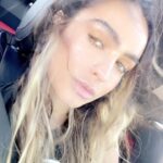 Sommer Ray Instagram - going to country thunder instead of coachella was the best decision i’ve ever made. if you know me you know country music owns my heart 💛💛💛⚡️ my roooots