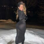 Sommer Ray Instagram - 🖤❄️