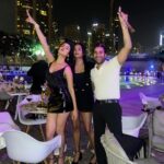 Sonal Chauhan Instagram - What an end to 2023 ✨🎇💫 Looking forward to the magic of 2️⃣0️⃣2️⃣4️⃣ . . . . . . . . . . . . . . . . . . #happynewyear #2024 #sonalchauhan #love #dubai #friendship #newyear Dubai, United Arab Emirates