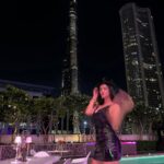 Sonal Chauhan Instagram - What an end to 2023 ✨🎇💫 Looking forward to the magic of 2️⃣0️⃣2️⃣4️⃣ . . . . . . . . . . . . . . . . . . #happynewyear #2024 #sonalchauhan #love #dubai #friendship #newyear Dubai, United Arab Emirates