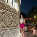 Sonal Chauhan Instagram - Essential Elegance 🌟 . . . . . . . . . . . . . . . . . . #love #sonalchauhan #dubai #dubailife #travel #nammos Nammos Dubai