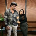 Sonal Monteiro Instagram - With KAATERA himself 🤩 @darshanthoogudeepashrinivas #kaatera #dboss #dbossfans #sonalmonteiro #darshanthoogudeepa