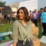 Sonali Bendre Instagram - Mumbai took the whole ‘Switch on the sunshine’ too seriously… but atleast I got some good shots! 🤪😋