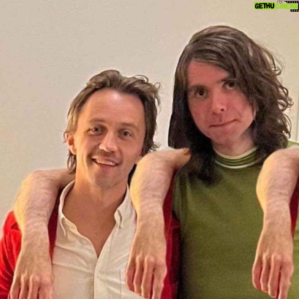 Sondre Lerche Instagram - Alexander and I are doing a very rare duo-gig tonight in our hometown Bergen (of Hallmark’s My Norwegian Christmas major motion picture-fame). We go on at 7, and there are just a handful of seats still available if you wanna be with the two of us ☺️☺️ Forum Scene