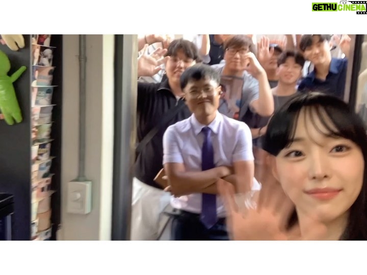 Song Ye-bin Instagram - 2023.09.09 μμΌ μΉ΄ν π« ν λΆ ν λΆ λ λ§μ£ΌμΉκ³ λννλ©΄μ, μ¬λ¬λΆλ€μ΄ μ μκ² μ£Όμλ λ§μμ νμ΄ μΌλ§λ ν°μ§ λλ μ μμ΄ ν볡νμ΅λλ€ 'β‘' ν¬λΆκ»μ μ€λΉν΄ μ£Όμ μ μμΌ μΉ΄νμ μμ£Όμ λͺ¨λ λΆλ€, κ·Έλ¦¬κ³ λ©λ¦¬μλλ§ νμ μμν΄ μ£Όμλ λͺ¨λ ν¬λΆλ€ μ λ§ κ°μ¬ν΄μβ₯ μ λ₯Ό λ³΄λ¬ μ μ£Όλμμ μ€μ
¨λ λΆ, μΈμΆν΄μ λμ¨ κ΅°μΈμ΄μ
¨λ ν¬λΆ, μ²μμμ μ€μ λΆ, ν¬λ―Έν
λλ μ€μ
¨λ λΆλ€.. ν λΆ ν λΆ λ€ μ μ§λ λͺ»νμ§λ§ μ λ§ μ¨ λ§μ λ€ν΄ μ¬λνκ³ κ°μ¬ν©λλ€ μμΌ μΆνν΄ μ£Όμ
μ κ°μ¬ν΄μ. μ¬λ¬λΆλ€ λλΆμ μ€λ ν루λ λν λμ μμ΄ ν볡νκ³ μμ€ν νλ£¨λ‘ νμ κΈ°μ΅λ κ±°μμ 'β‘' μμΌλ‘λ μ°λ¦¬ κ°μ΄ ν볡νμ μ---μ°¨!!!π± μλλ―ΈμΌλΌ~β