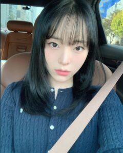 Song Ye-bin Instagram -