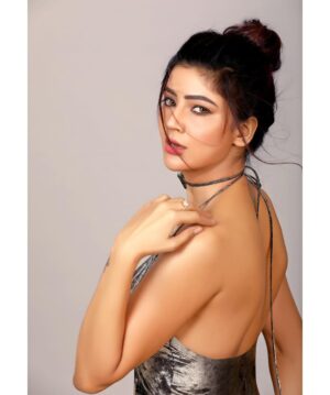 Soniya Bansal Instagram - The best and most beautiful things in the world cannot be seen or even touched - they must be felt with the heart."

Photography @mysouthdiva @media9manoj 
Styled by @kapoormohit888 
Makeup by @makeup_asfaque