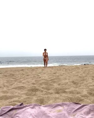 Sophia Aguiar Instagram - Beach days are my favorite days ☀️
