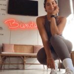 Sophia Aguiar Instagram - BUNDA APPRECIATION! 💖 Woke up at 4:15 this morning... so tired and questioning why I’m doing this. Drove to work, entered the studio, started my first class at 6am and immediately felt a wave of gratitude come over me. I am grateful for: -A space to share my passion for fitness and teaching -The clients that inspire and push me to be a better instructor -My Bunda team and now family for the constant encouragement and space to grow Thank you BUNDA! 💖