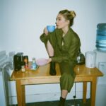 Sophie Simnett Instagram - //2 @jackalexanderuk @fault_magazine provide the snacks 🐭 @lucie_bjmakeup @ellagaskellstylist 💫