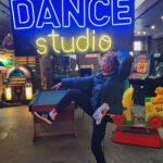 Sophie Simnett Instagram - twist bts extravaganza. Although it’s not a musical some interludes did arise (plus me attempting to get a candid photo with Michael) @iamlenaheadey @officialfranzd @ritaora @rafflaw