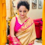Soumitrisha Kundu Instagram - 💕✨ Styled by @rabhisek @ethnic_boutique61 @jalsaghar_calcutta Makeup @brushofpritam