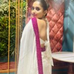 Soumitrisha Kundu Instagram - 🤍💕for #pradhan grand music launch event ! @bengaltalkies @deventertainmentventures @imdevadhikari Styled by @rabhisek @bohurupi_santiniketan makeup & hair : Risit Das , Jyotsna karmakar