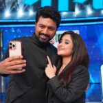 Soumitrisha Kundu Instagram - from the sets of dadagiri! #pradhan releasing on 22nd december! first song will be releasing tomorrow!