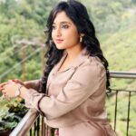 Soumitrisha Kundu Instagram - My love for satin co-ords🩵