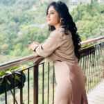 Soumitrisha Kundu Instagram - My love for satin co-ords🩵