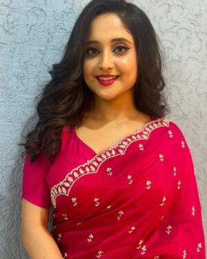 Soumitrisha Kundu Instagram - God's plan is always more beautiful than our desire!😉💕

styled by @rinkikhatoon