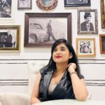 Soumitrisha Kundu Instagram – people who have a good sense of humour , never ending laughing skill & beautiful heart are rare combination! 🖤😉