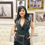 Soumitrisha Kundu Instagram – people who have a good sense of humour , never ending laughing skill & beautiful heart are rare combination! 🖤😉
