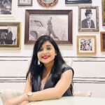 Soumitrisha Kundu Instagram – people who have a good sense of humour , never ending laughing skill & beautiful heart are rare combination! 🖤😉