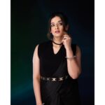 Sowmya Menon Instagram - Timeless Elegance Of Saree🖤🖤 📷 @rizwanmechoth 💄 @alsaa_beauty @alsaa_unisexsalon 👗 @alsaa_unisexsalon #ladyinblack♠️
