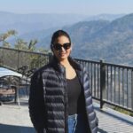 Spandana Palli Instagram – December💫 has the clarity, the simplicity, 🌷and the silence 🌟you need for the best ❤️fresh start of your life.” 💃🏼 Timber Trail Heights Moksha
