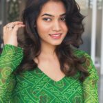 Spandana Palli Instagram - Its already Friday❤️ and Friday afternoon feels like heaven💫 Hyderabad