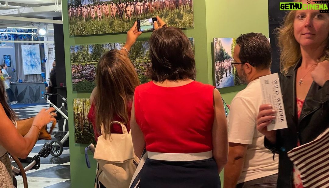 Spencer Tunick Instagram - Participants come full circle. Final day of @springbreakartshow Thank you to @philbhueler for your generosity and kindness. Thank you to all the participants. Hope to see you in the future. Thank you to Daniel and Kate, Rusty, Andrew, Kristin, Luca, Lisa, Andy, Tom, Sydney, Teresa, Alex and the amazing John. Did I forget anyone? Until the next one! Urban Wander? _____________________________