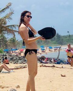Spencer Tunick Instagram - First vacation with family since the beginning of the pandemic. So lucky to be here in Puerto Rico. Staying with friends who enjoy coconut ball. 🥥 = 🏈
