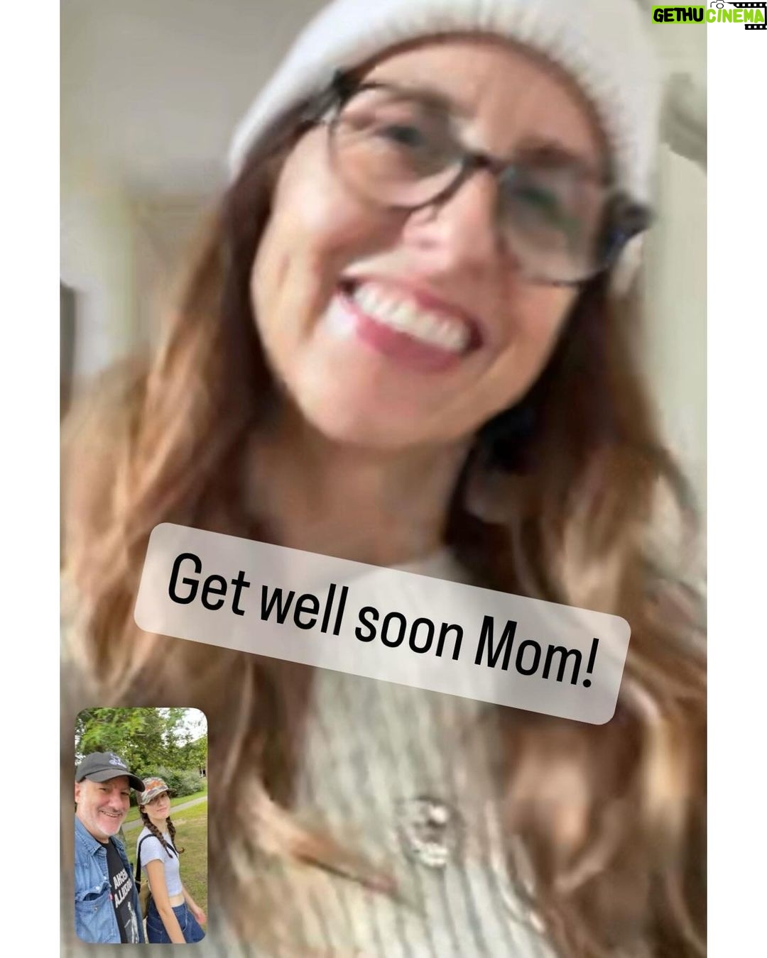 Spencer Tunick Instagram - Happy Daughter’s Day kid. Parents Weekend visit, just me. Mom’s home recovering from Covid but there in spirit and Facetime.