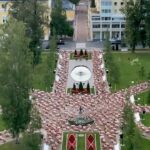 Spencer Tunick Instagram - Kuopio, Finland @vbvalokuvakeskus Thank you to the participants! Special Thanks to Jukka.