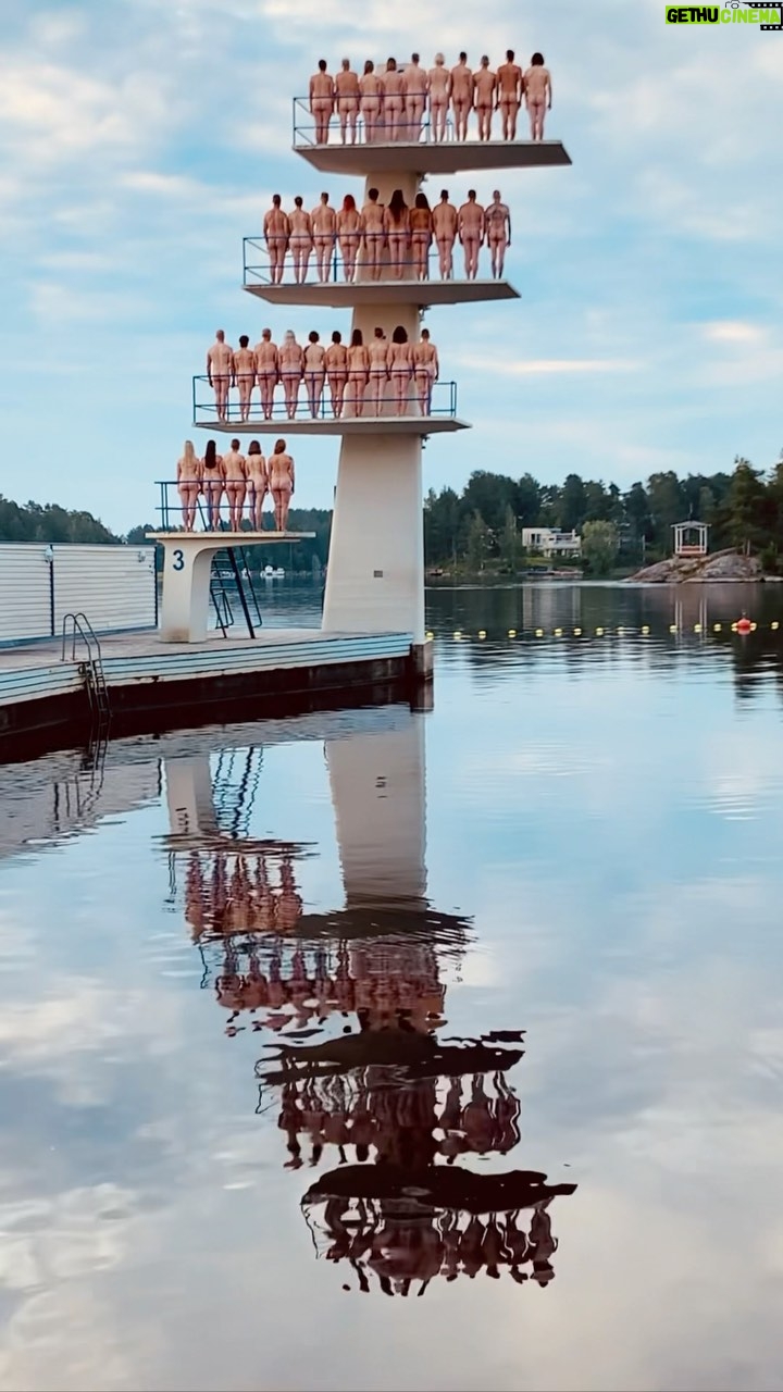 Spencer Tunick Instagram – Kuopio, Finland @vbvalokuvakeskus Thank you ...