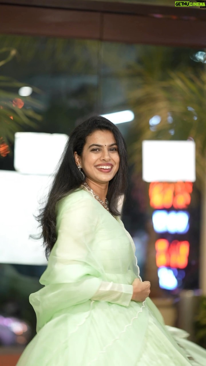 Sravana Bhargavi Instagram - Sravana bhargavi garu in our signature hand painted kalamkari maxi . . To place your orders kindly WhatsApp us on 9989743342 . . . #reelsinstagram #reelitfeelit #ethnicwear #festivewear #festivecollection #southindianweddings