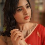 Srushti Dange Instagram – Play me a memory📼🎞️📽️📻

Styled @joycrizildaa 
Designed @tamarachennai 
MUA @vigneswari_s_subbulakshmi 
Photographer @camerasenthil 

#instagood #kattil 
#photooftheday #beautiful #photography #happy #picoftheday #cute #srushtidange #instagram #style #summer #srushti #fitness #dimplequeen #food #fun  #srushtiidange #beauty #instalike #smile #music #ootd #instamood #actress #love