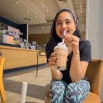 Srushti Dange Instagram - Who doesn’t like the tall glass of coffee with extra whipped in December ✨🌟🧋☃️❄️