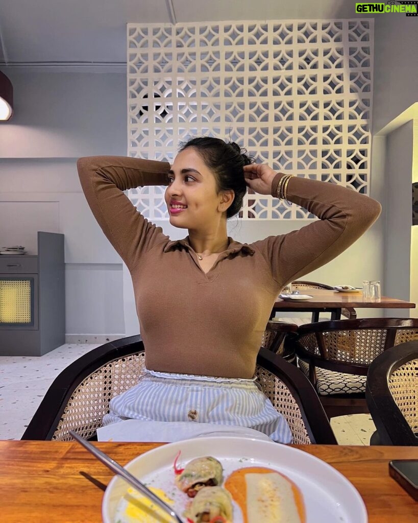 Srushti Dange Instagram - Seconds, thirds…. Who’s counting ?
