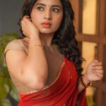 Srushti Dange Instagram – Play me a memory📼🎞️📽️📻

Styled @joycrizildaa 
Designed @tamarachennai 
MUA @vigneswari_s_subbulakshmi 
Photographer @camerasenthil 

#instagood #kattil 
#photooftheday #beautiful #photography #happy #picoftheday #cute #srushtidange #instagram #style #summer #srushti #fitness #dimplequeen #food #fun  #srushtiidange #beauty #instalike #smile #music #ootd #instamood #actress #love