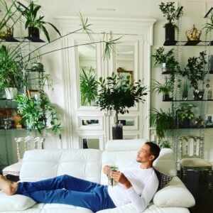 Steevy Boulay Instagram - #matin #jardininterieur #urbanjungle #naturaldesign #plants #plantslover #boyswithplants #instagay #frenchboy #instaboy