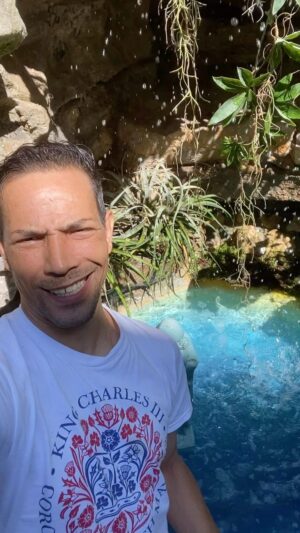 Steevy Boulay Instagram - Cascade 💦💦💦 
Ça prend tournure… 

#cascade #jardin #plante #decojardin #cascada