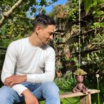 Steevy Boulay Instagram - Et toi ? T en penses quoi ? #jardin #decojardin #plante
