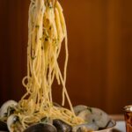 Stefano Faita Instagram – Votre recette signature c’est les spaghetti au beurre?🧈 En cette Journée nationale des spaghetti, faites honneur à la plus aimée de toutes les nouilles en essayant quelque chose d’un peu plus… WOW!🧨

Is your signature recipe spaghetti with butter?🧈 This National Spaghetti Day, honour the most beloved of all noodles by trying something a little more… WOW!🧨

Lien dans la bio / Link in bio 🔗

#stefanofaita #spaghetti #pasta #italianfood #cuisineitalienne #pastalover