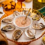 Stefano Faita Instagram – Mignonette. Prête en 2 temps 3 mouvements 💫

Vous aurez besoin de:

– 60 ml (¼ tasse) de condiment de vinaigre de vin blanc Stefano
– 15 ml (1 c. à table) d’oignon rouge ou d’échalote française, haché finement

Dans un petit bol, bien mélanger le condiment de vinaigre de vin blanc et l’oignon ou l’échalote. Servir avec une douzaine d’huîtres en demi-coquille. Voilà!

–

Mignonette. Ready in a flash 💫

You’ll need:

– 60 ml (¼ cup) Stefano White Wine Vinegar Condiment
– 15 ml (1 tbsp) red onion or shallot, minced

In a small bowl, mix the white wine vinegar condiment and minced onion or shallot. Serve over a dozen oysters on the half shell. That’s it!